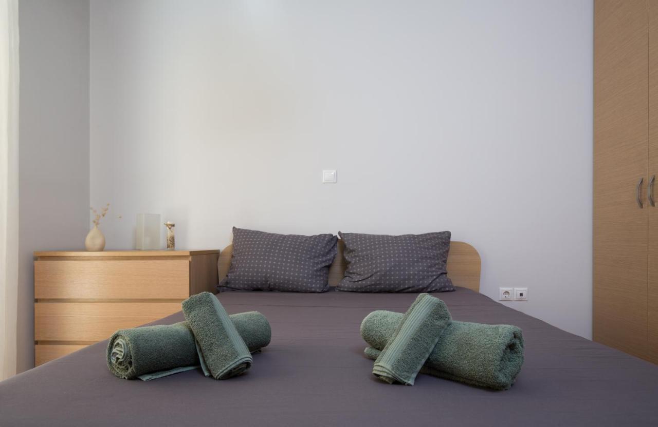 Lovely New Βuild Flat Near Metro - Free Parking Atenas Exterior foto