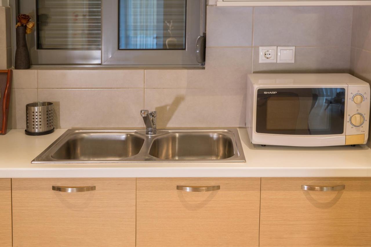 Lovely New Βuild Flat Near Metro - Free Parking Atenas Exterior foto