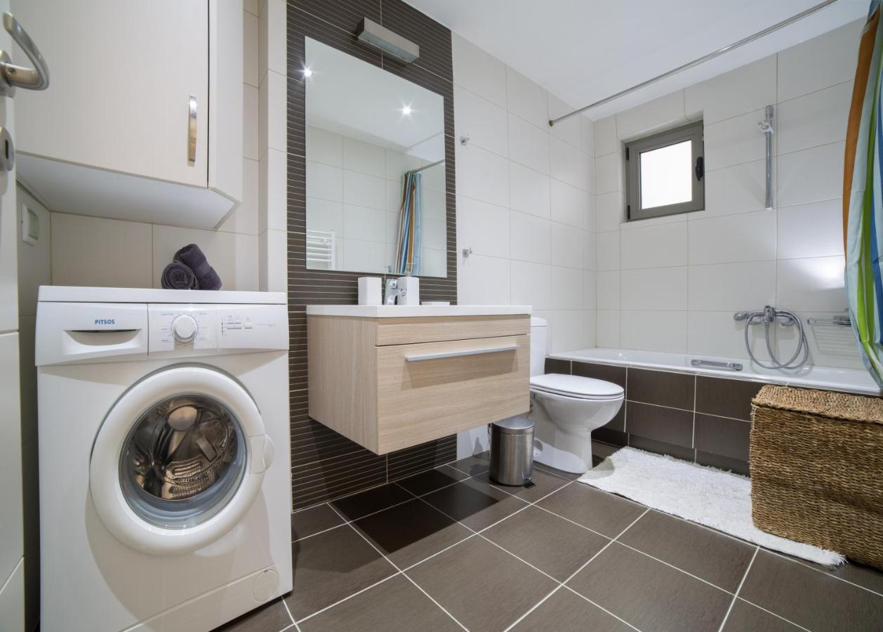 Lovely New Βuild Flat Near Metro - Free Parking Atenas Exterior foto